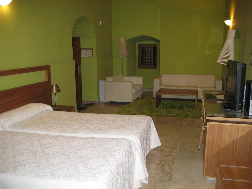 Hospedería Conventual De 4* Alcántara